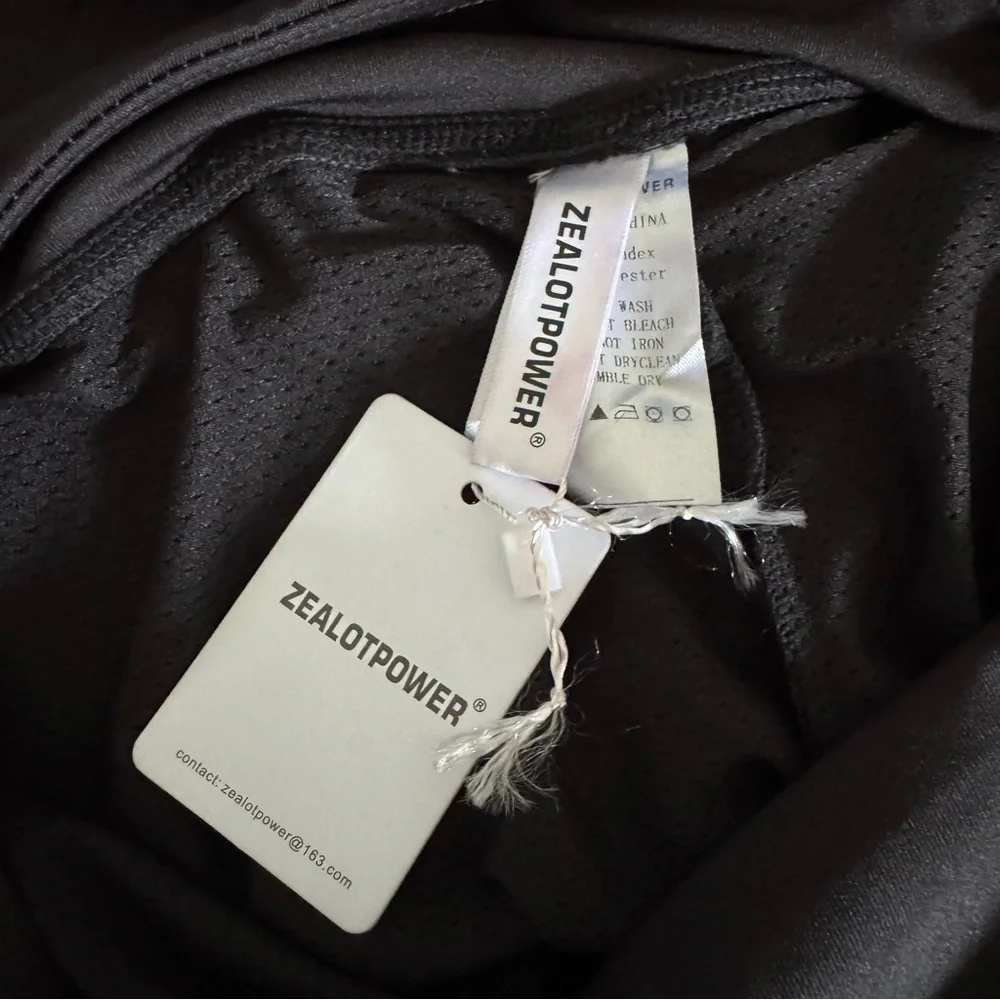 Zealotpower Black Skirt with built in Shorts, XS - Picture 8 of 10